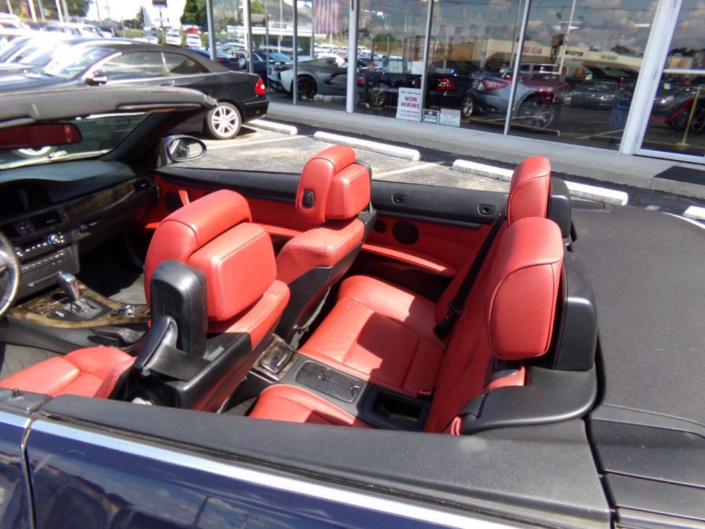 2009 BMW 3 Series Image 16