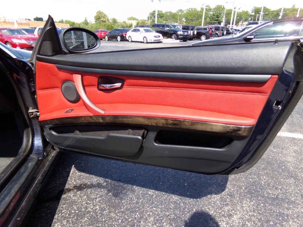 2009 BMW 3 Series Image 29