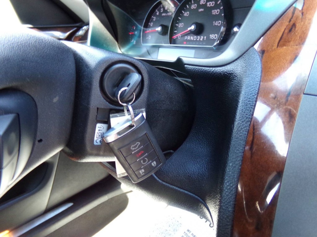 2010 Cadillac DTS Image 39