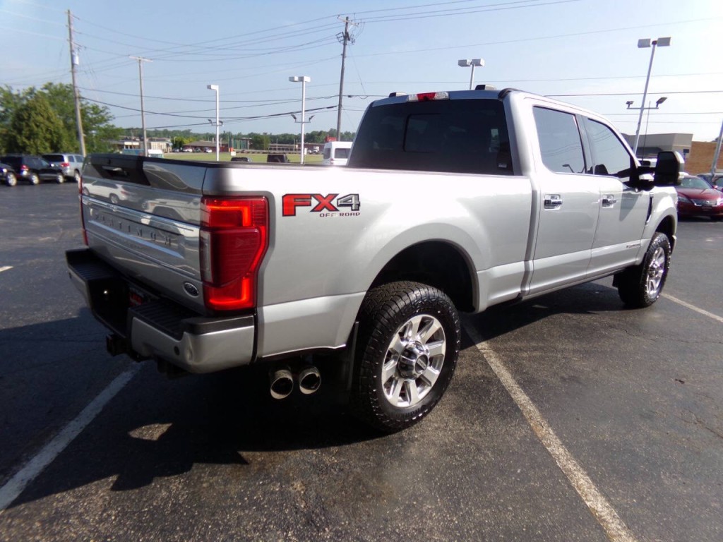 2022 Ford F-250 Image 6
