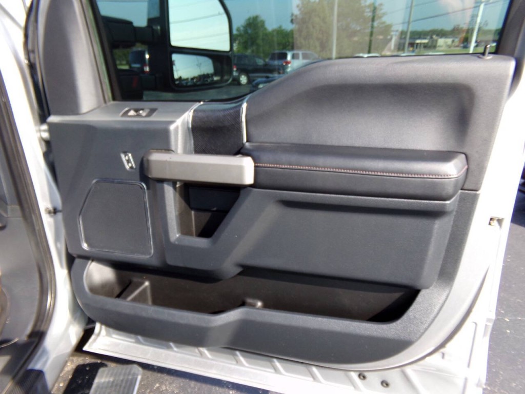 2022 Ford F-250 Image 40