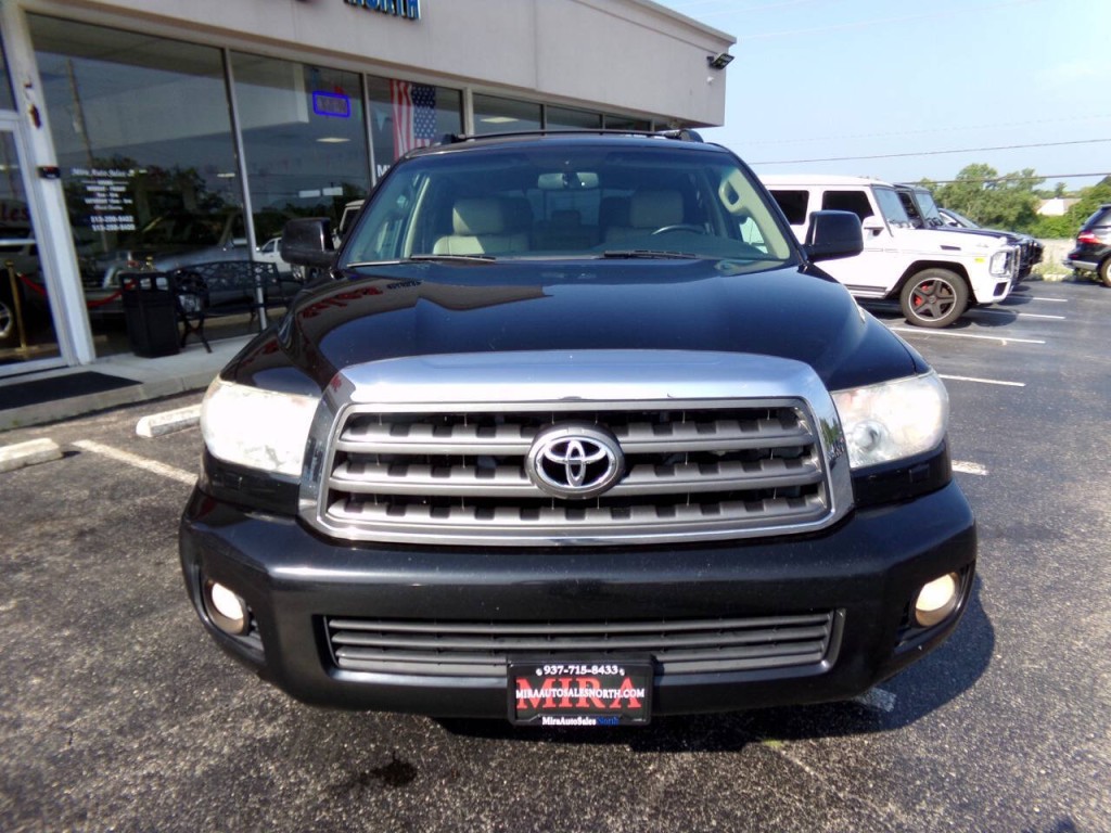 2015 Toyota Sequoia Image 5