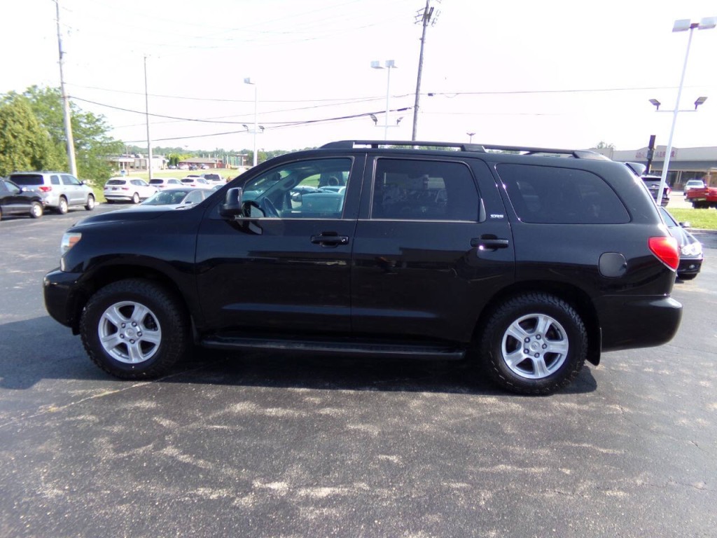 2015 Toyota Sequoia Image 50