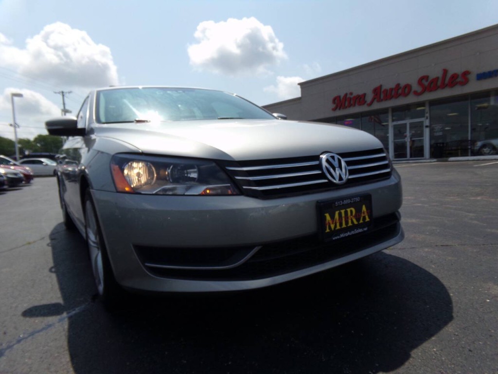 2014 Volkswagen Passat Image 41
