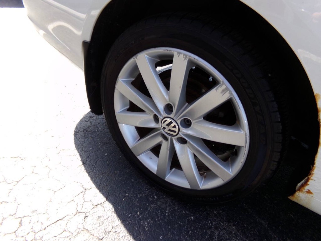 2014 Volkswagen Jetta Image 15