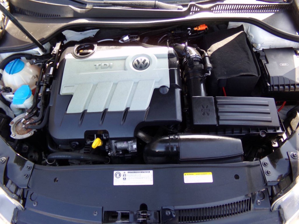 2014 Volkswagen Jetta Image 24