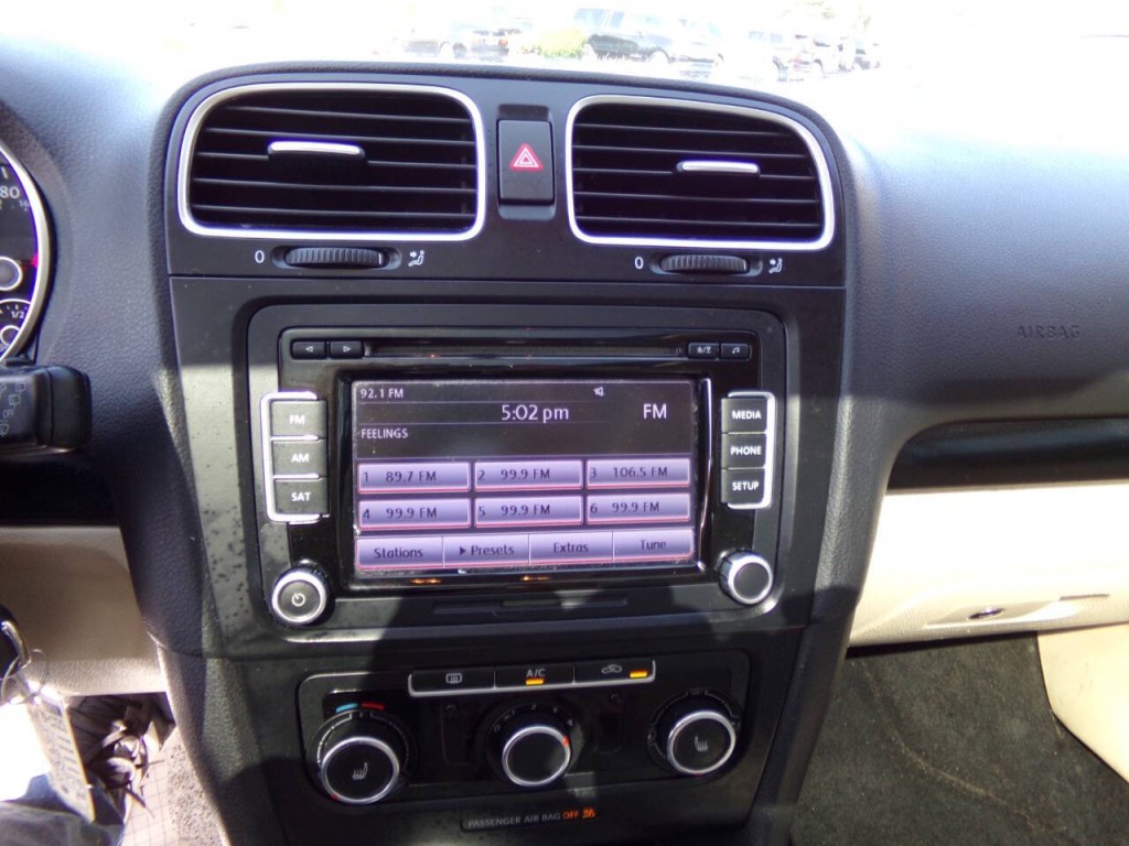 2014 Volkswagen Jetta Image 27