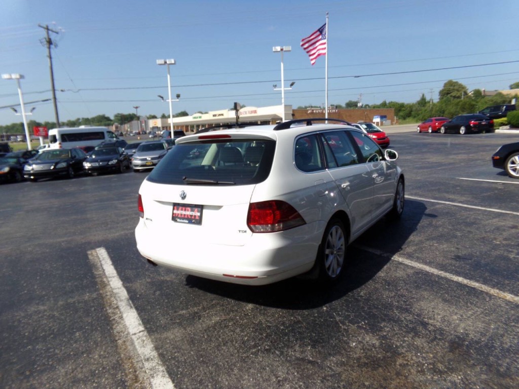 2014 Volkswagen Jetta Image 41