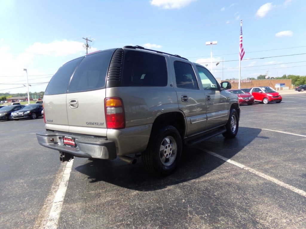2002 Chevrolet Tahoe Image 58