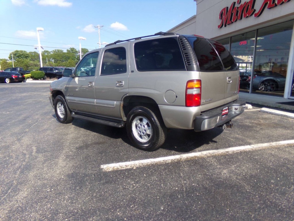 2002 Chevrolet Tahoe Image 60