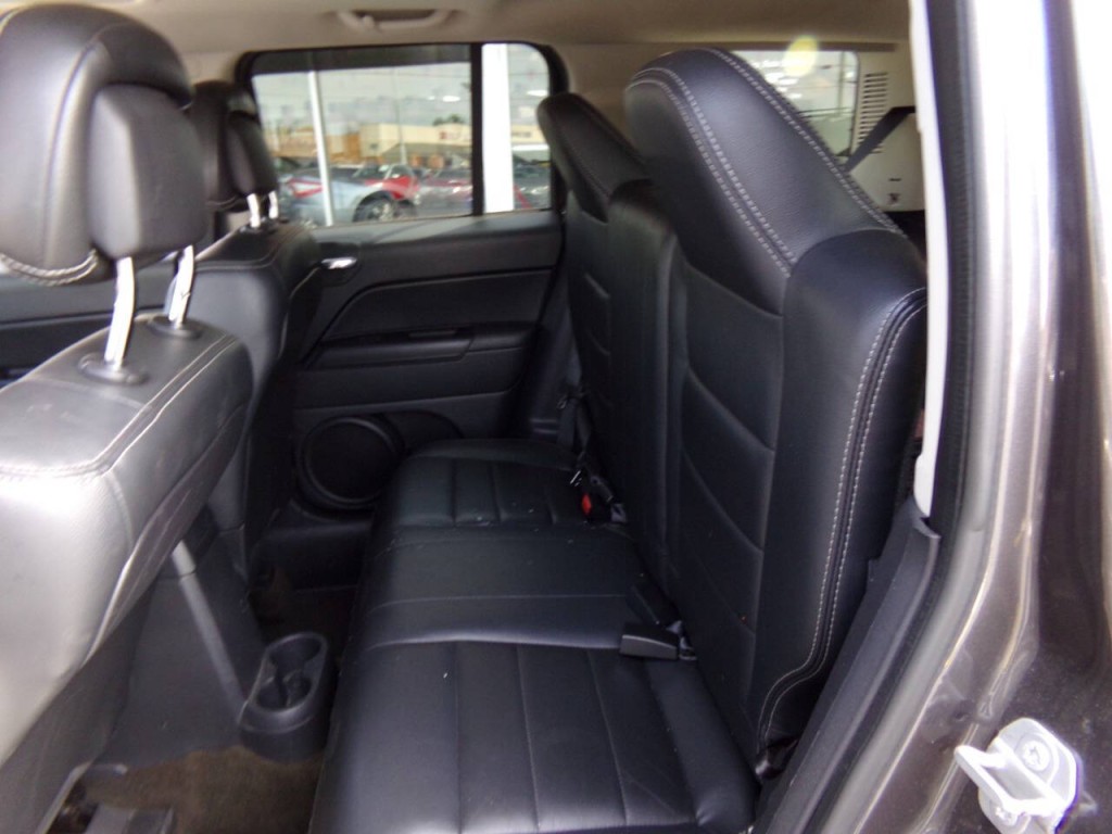2016 Jeep Patriot Image 13