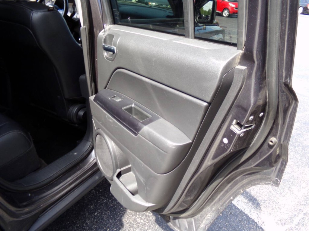2016 Jeep Patriot Image 23