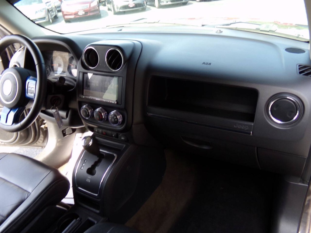 2016 Jeep Patriot Image 25