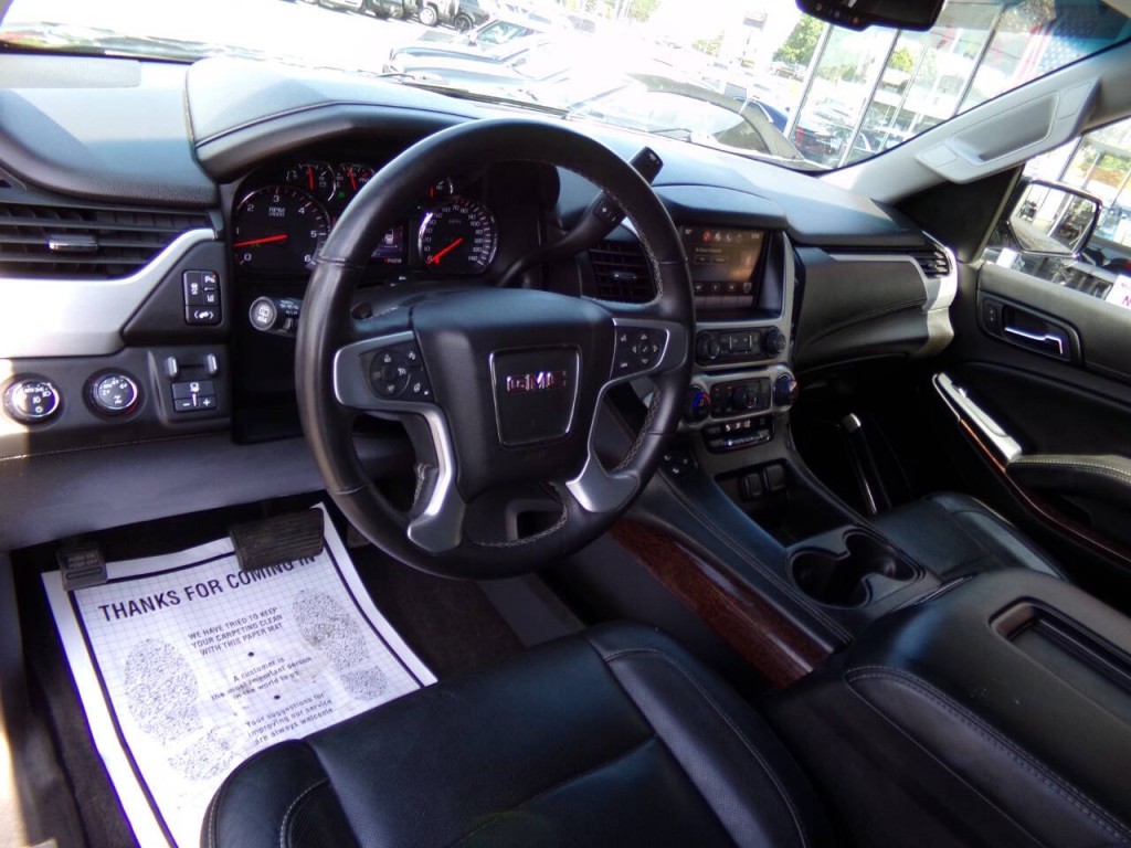 2015 GMC Yukon Image 7