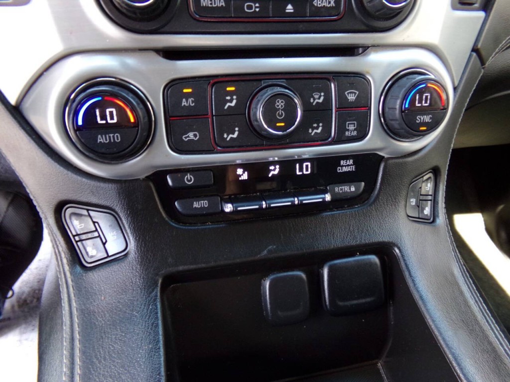 2015 GMC Yukon Image 27