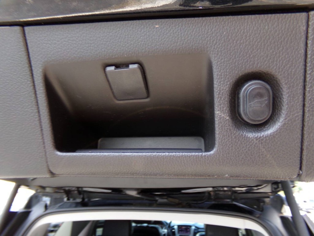 2015 GMC Yukon Image 34