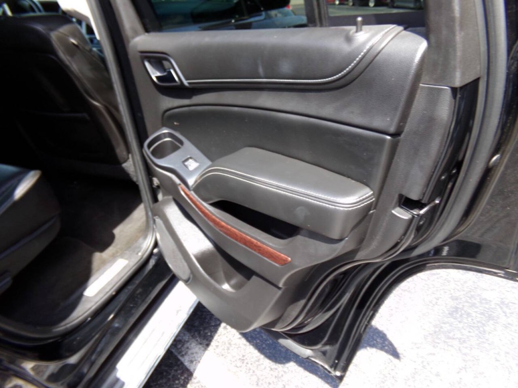 2015 GMC Yukon Image 38
