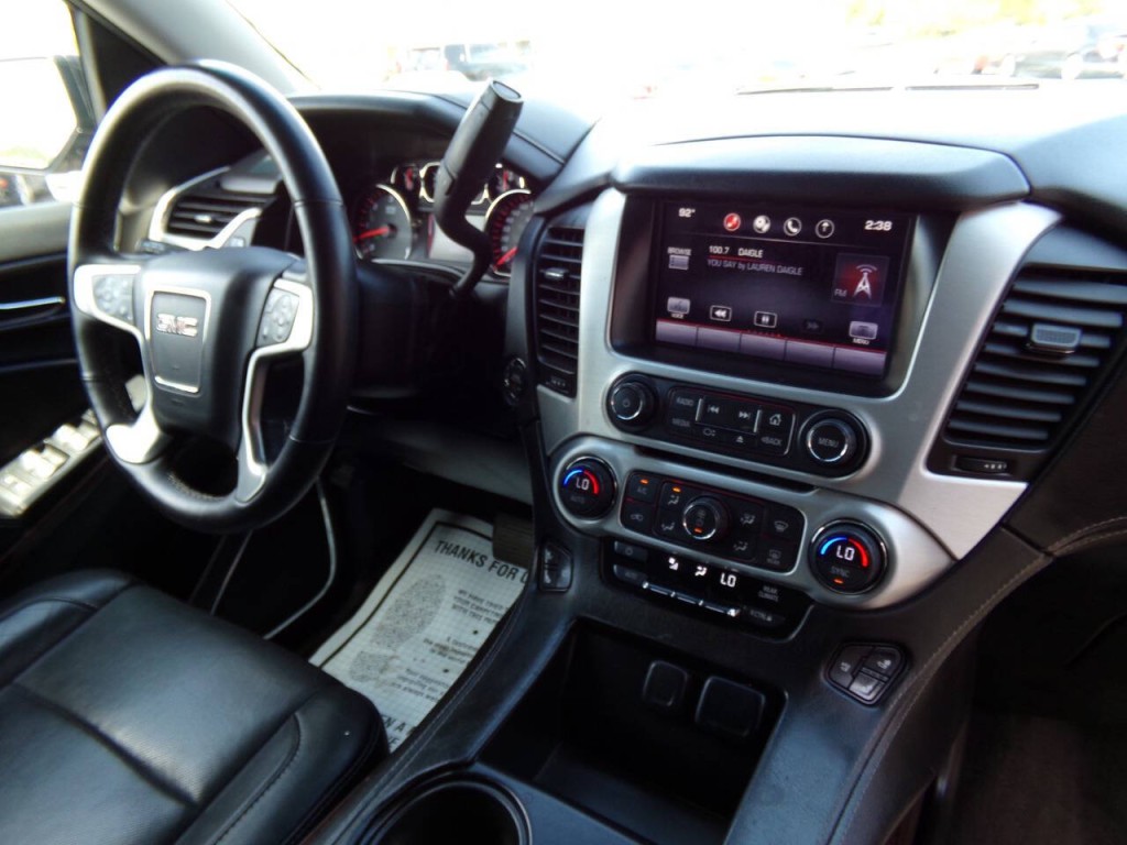 2015 GMC Yukon Image 41
