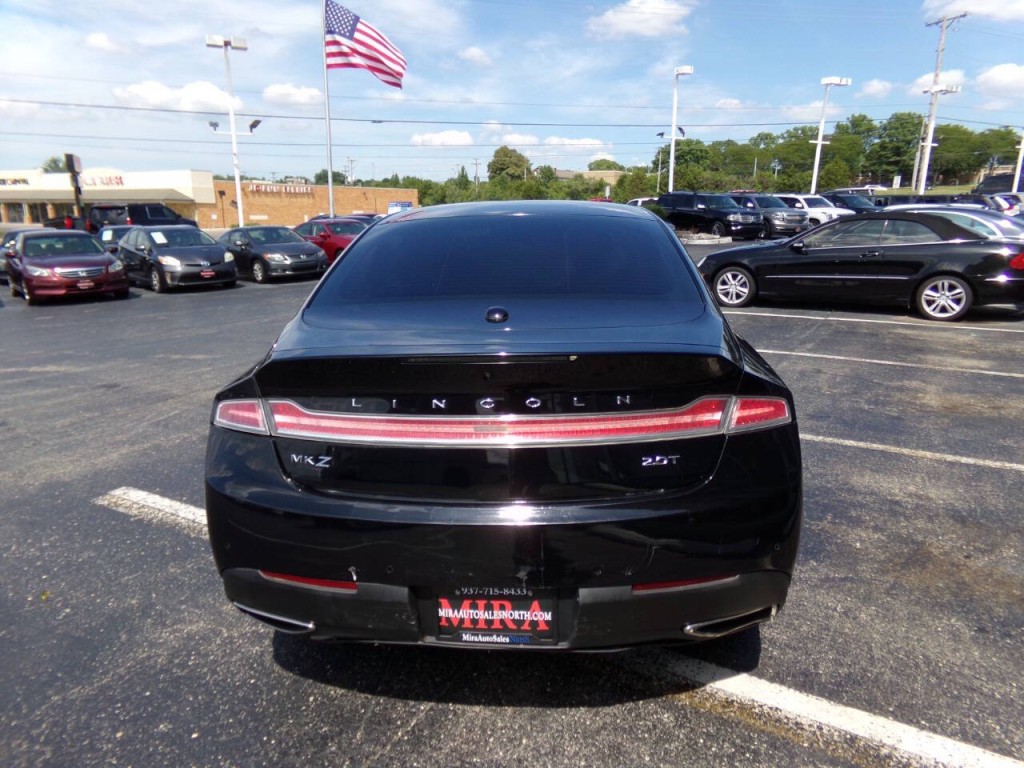 2017 Lincoln MKZ Image 3