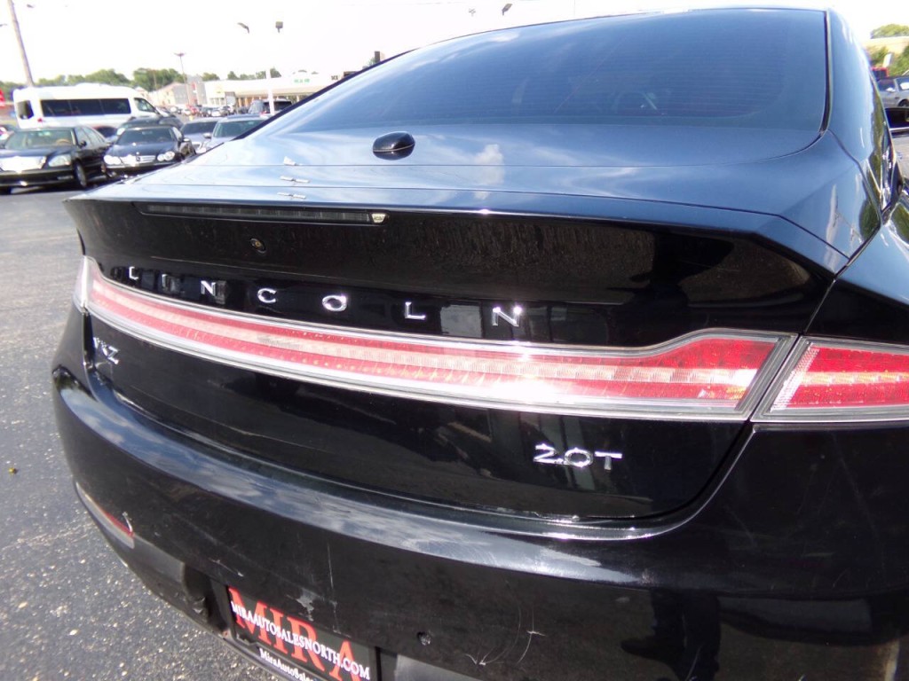 2017 Lincoln MKZ Image 18