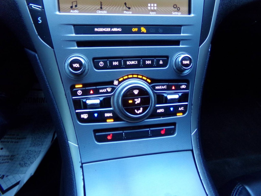 2017 Lincoln MKZ Image 37