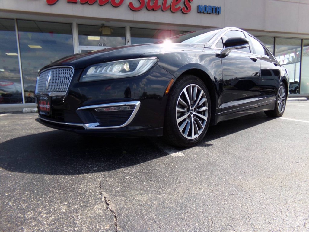 2017 Lincoln MKZ Image 50
