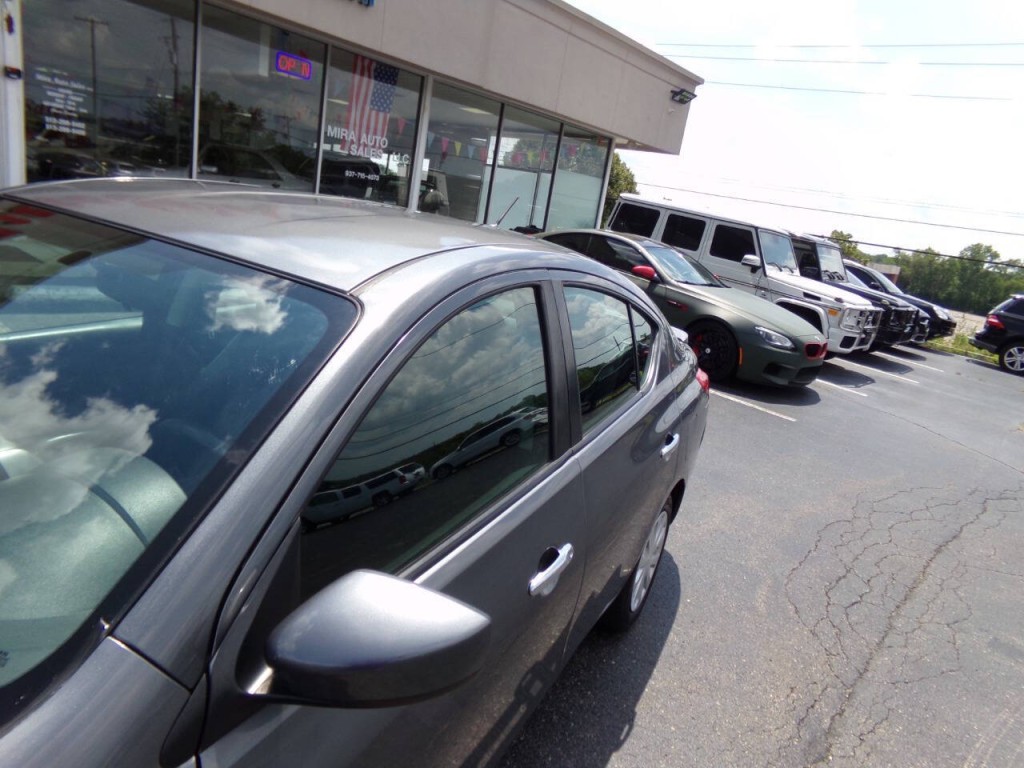 2019 Nissan Versa Image 31