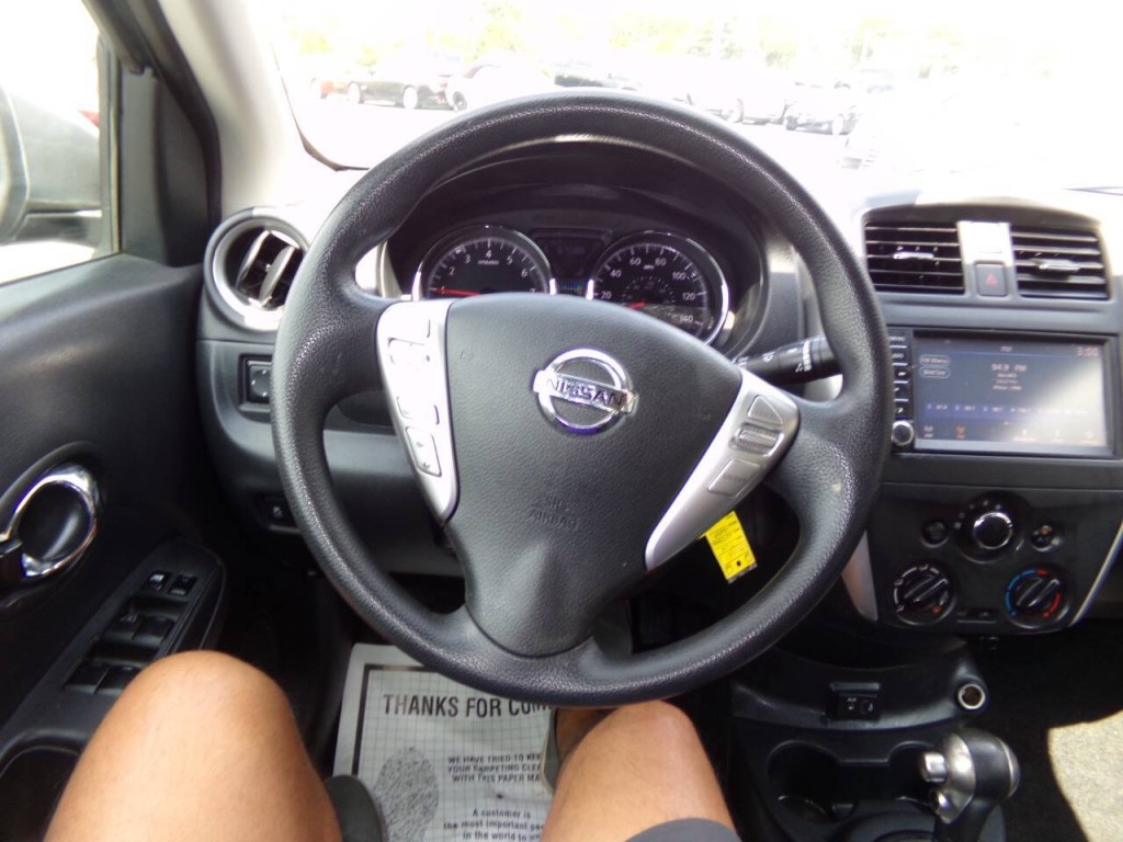 2019 Nissan Versa Image 46