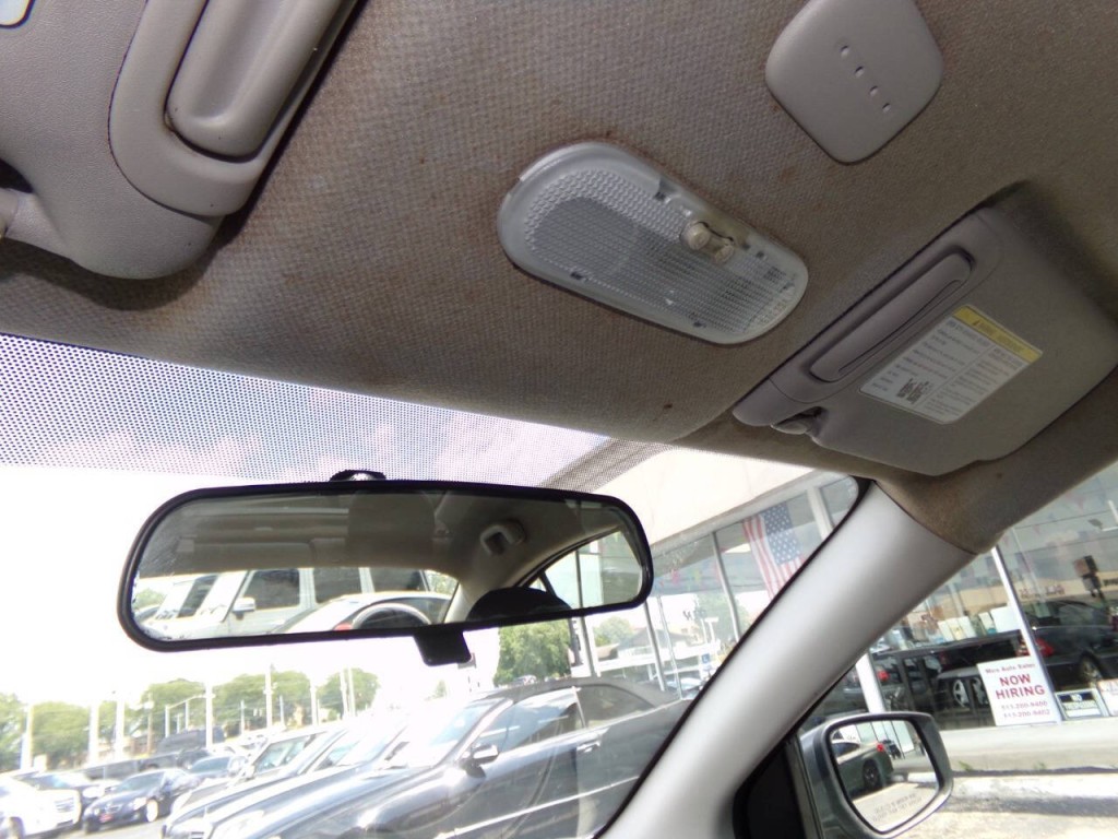 2019 Nissan Versa Image 52