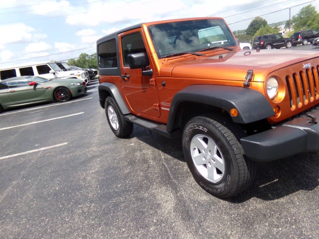 2011 Jeep Wrangler Image 44
