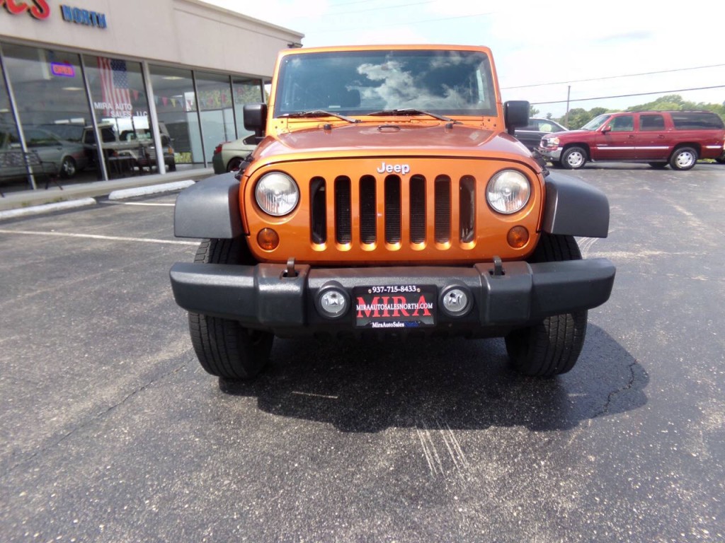 2011 Jeep Wrangler Image 45