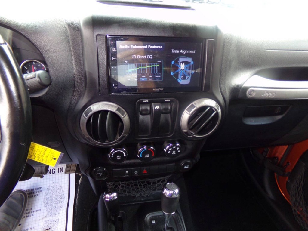 2011 Jeep Wrangler Image 50