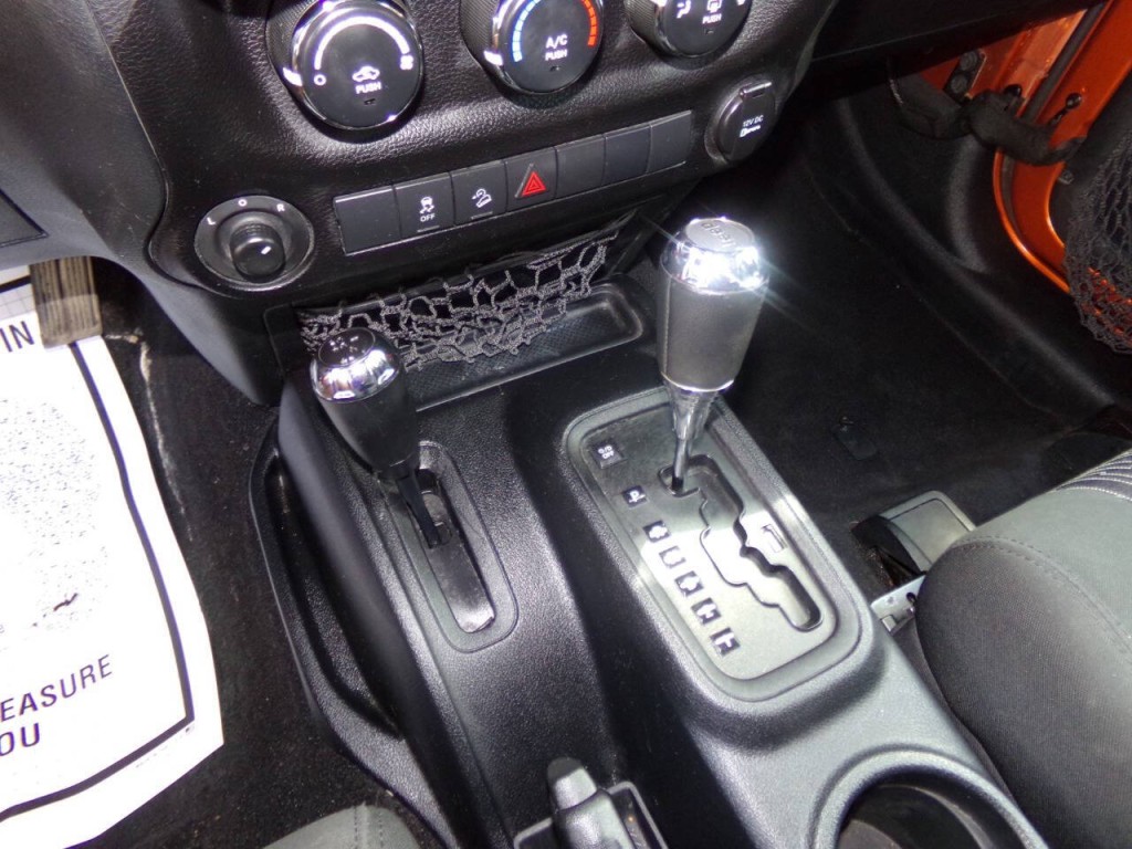 2011 Jeep Wrangler Image 51