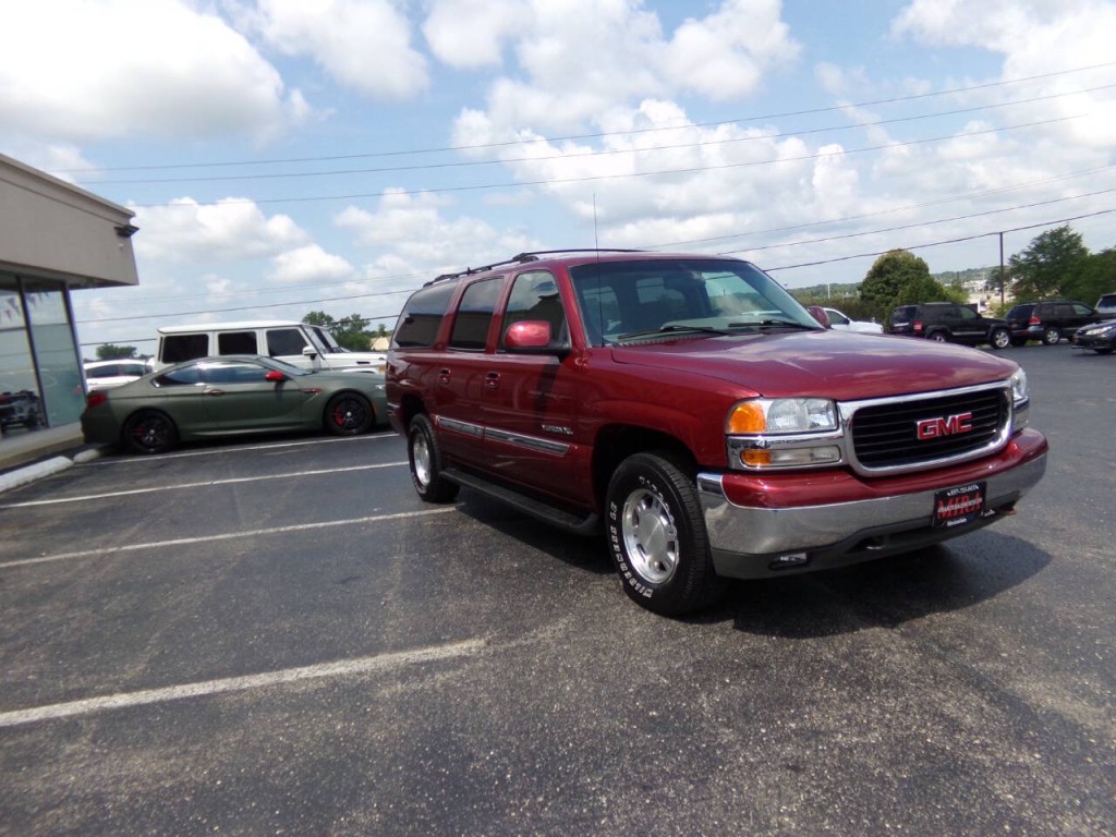 2002 GMC Yukon Image 4