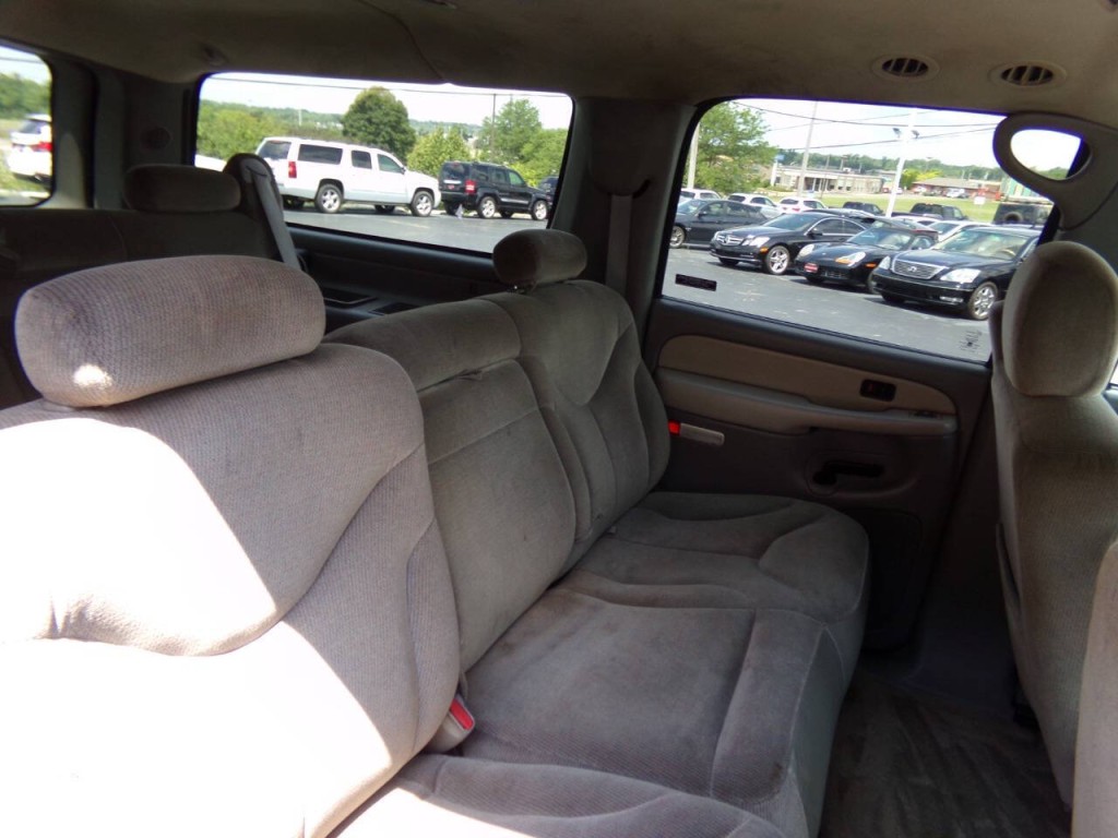 2002 GMC Yukon Image 22