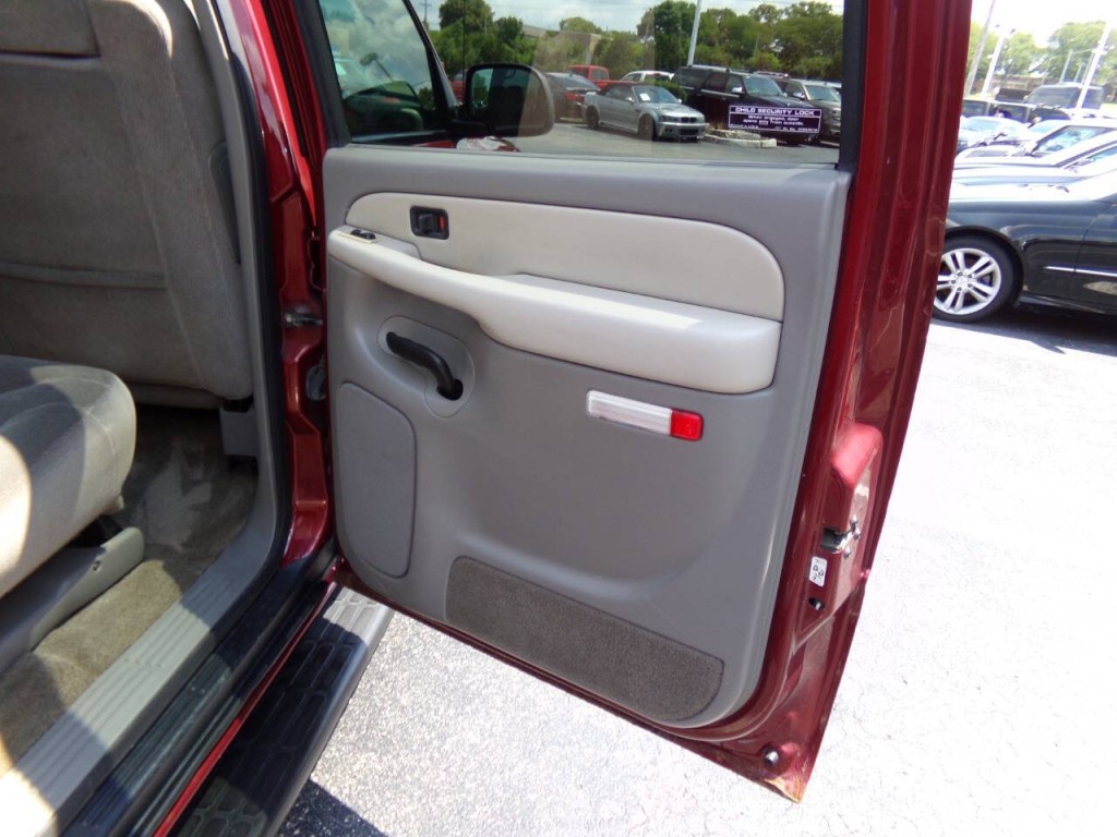 2002 GMC Yukon Image 27
