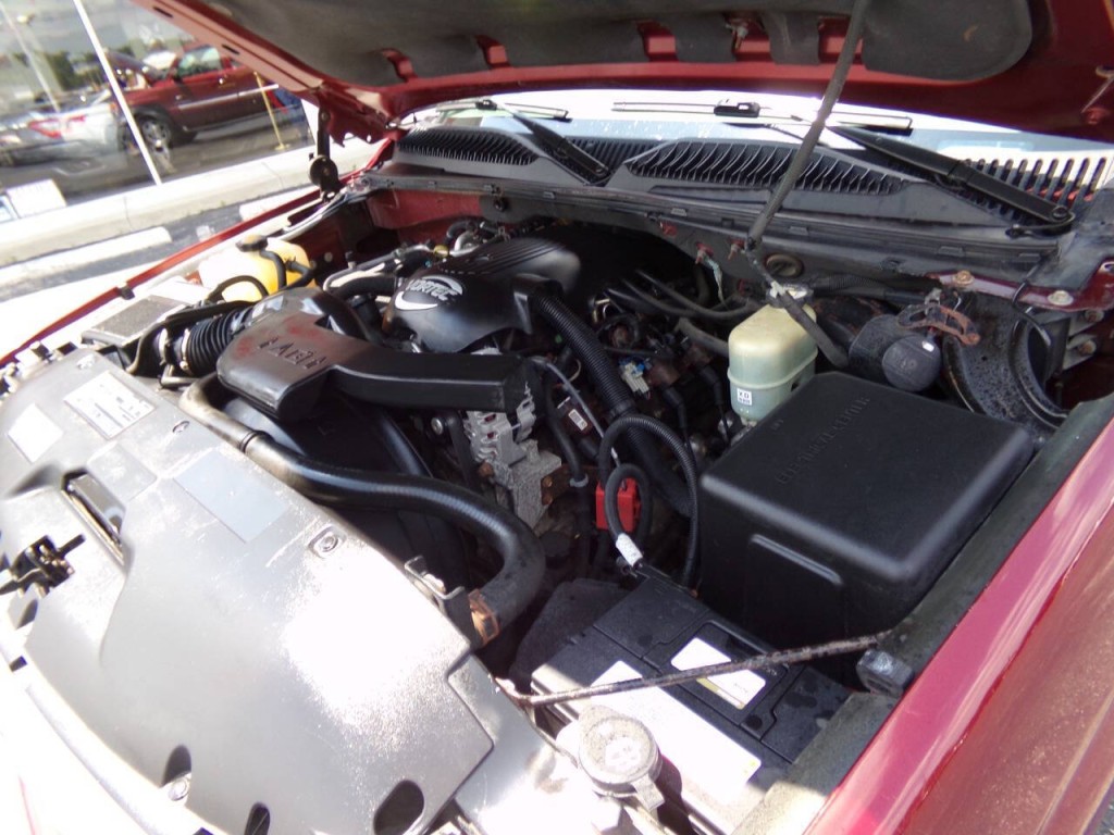 2002 GMC Yukon Image 34