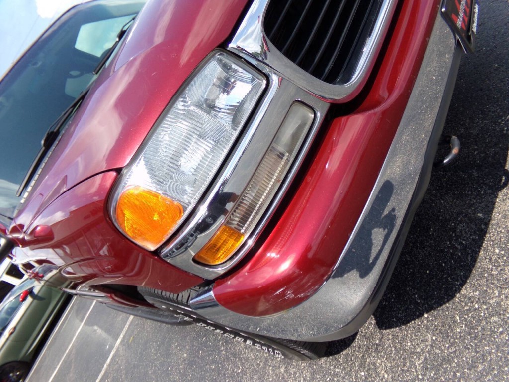 2002 GMC Yukon Image 50