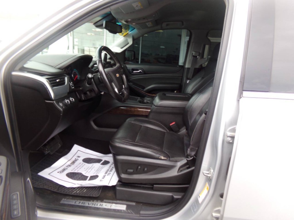 2017 Chevrolet Tahoe Image 11