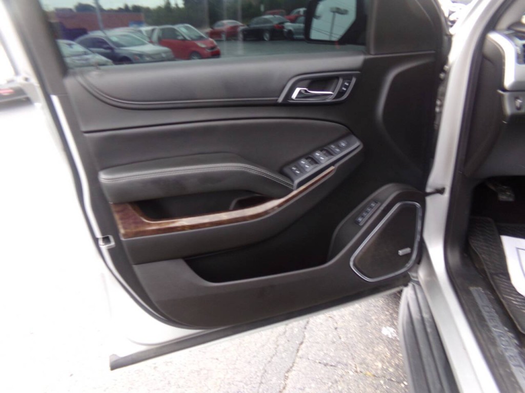 2017 Chevrolet Tahoe Image 13