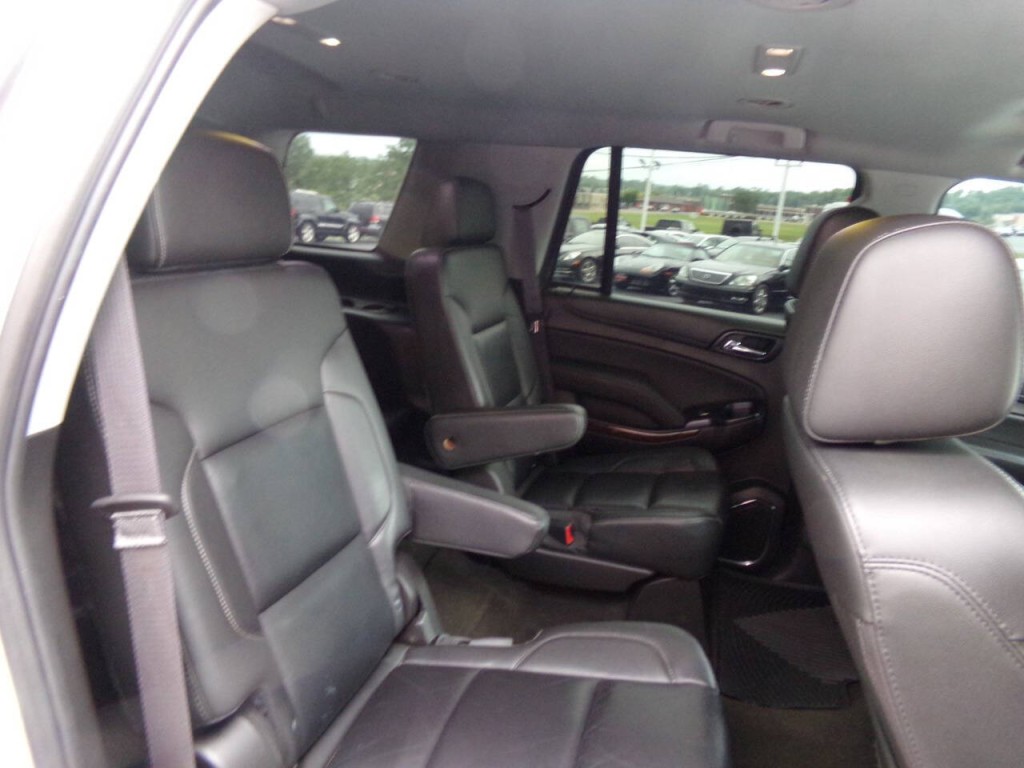 2017 Chevrolet Tahoe Image 22