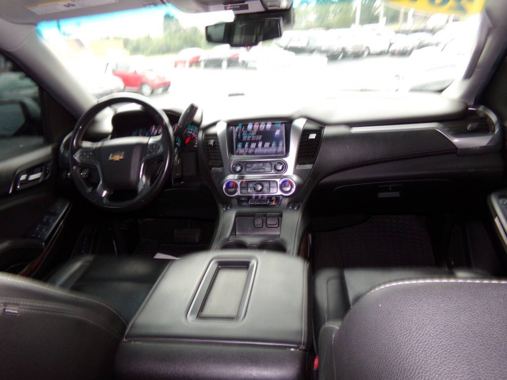 2017 Chevrolet Tahoe Image 24