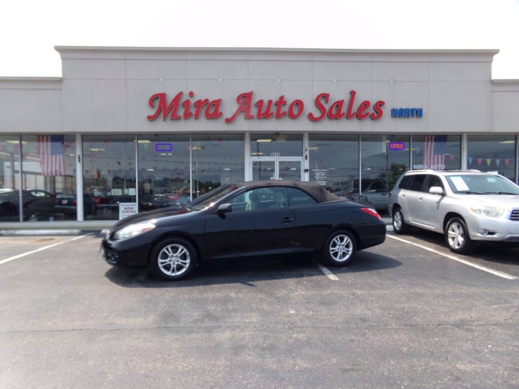 2008 Toyota Camry Image 2