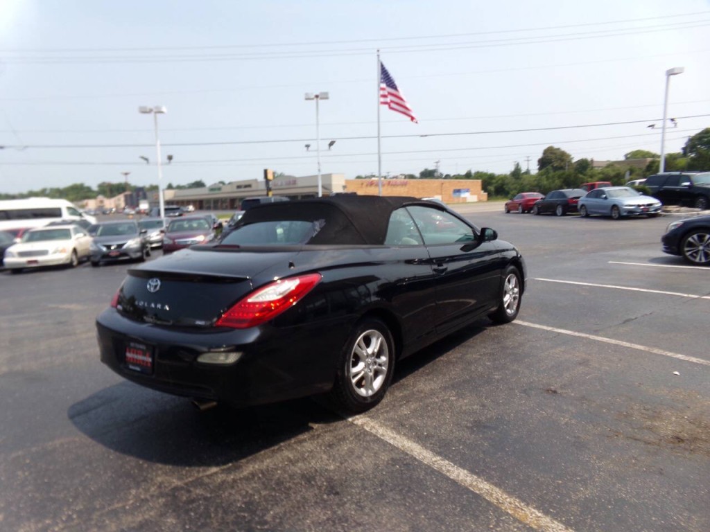 2008 Toyota Camry Image 7