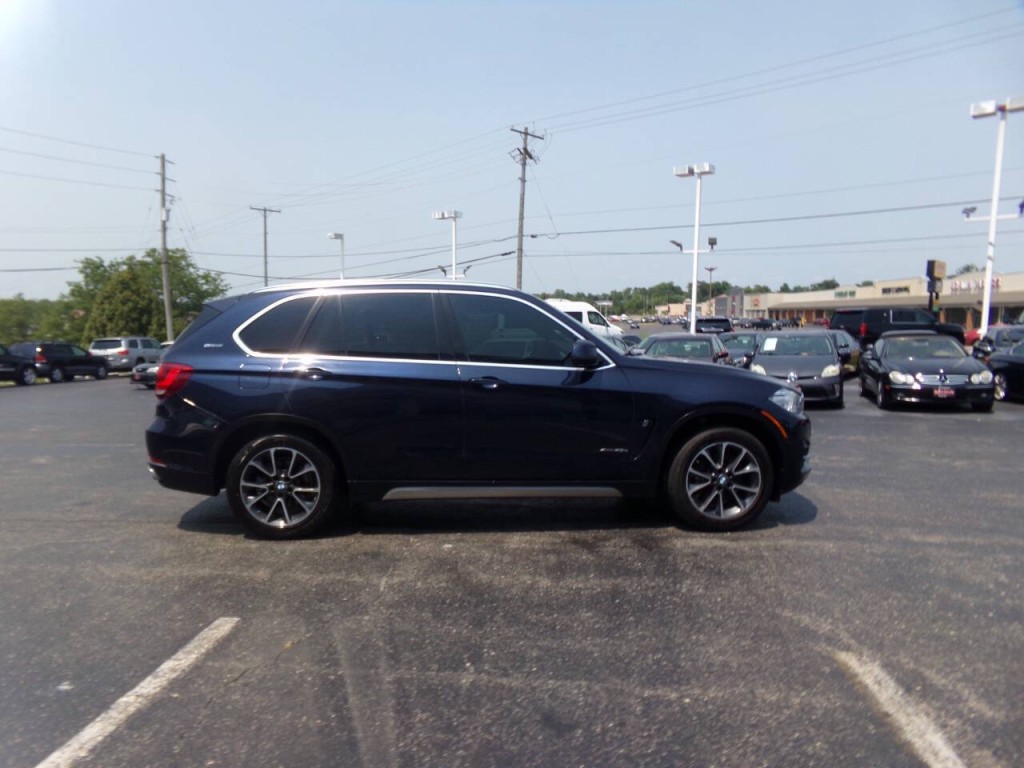 2017 BMW X5 Image 5