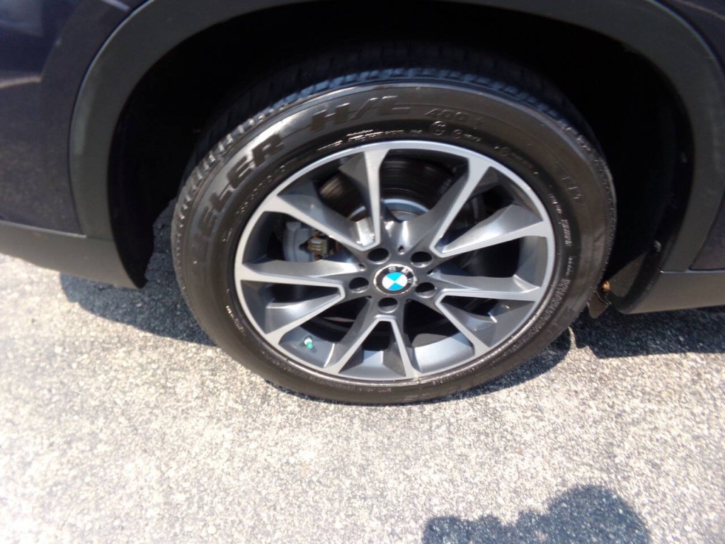 2017 BMW X5 Image 47