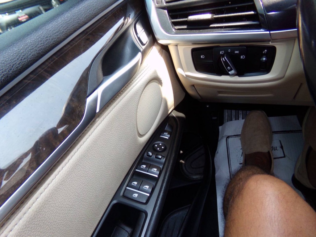2017 BMW X5 Image 58