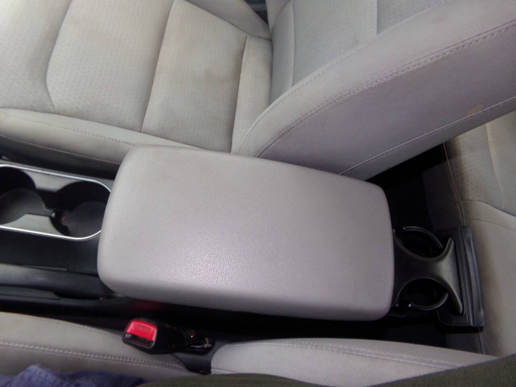 2017 Hyundai Elantra Image 55