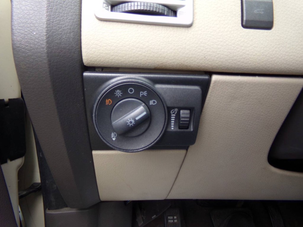 2008 Lincoln MKX Image 39