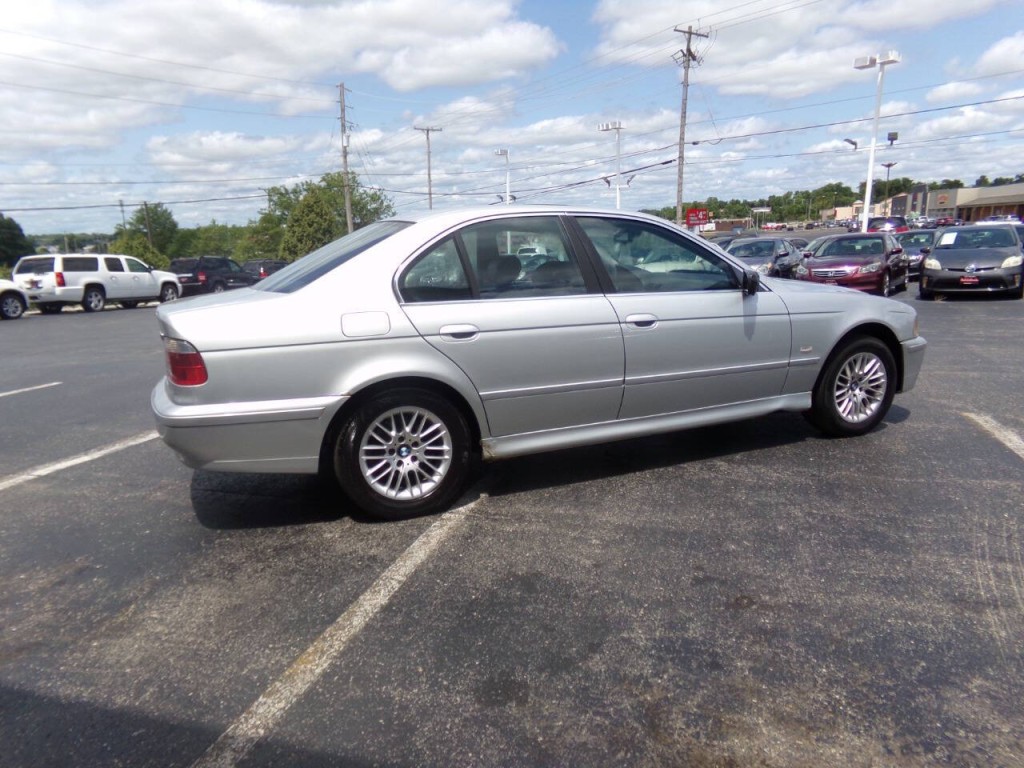 2002 BMW 5 Series Image 4